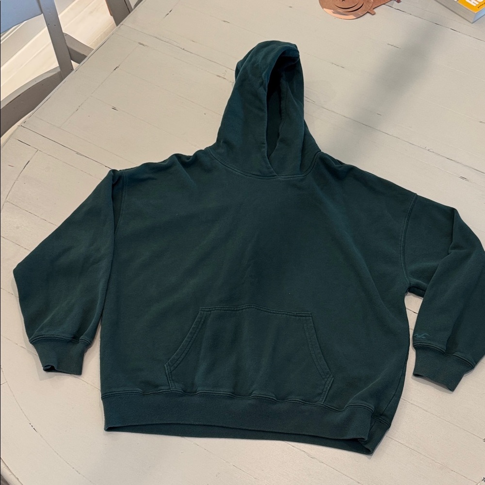 Hollister Men's Forest Green Hoodie